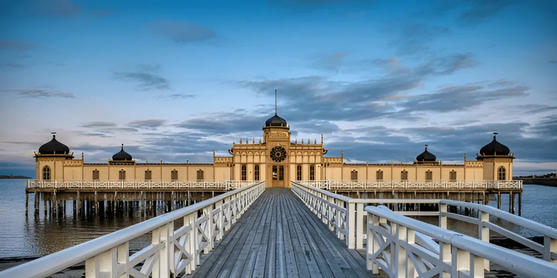 Study in Cardiff: The Ultimate Guide to Scholarship, Live, Learn & Grow