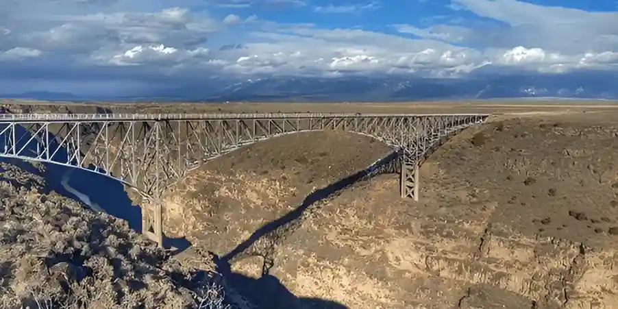 Study in Ottawa: The Ultimate Guide to Scholarship, Live, Learn & Grow